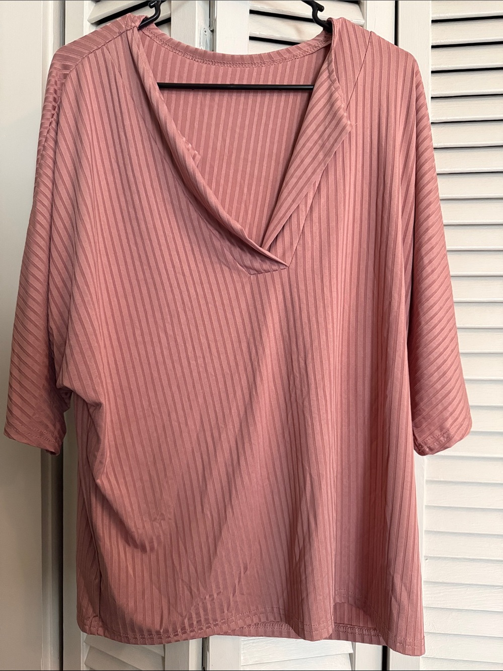 Women's Dusty Rose V-Neck Ribbed Tunic Blouse